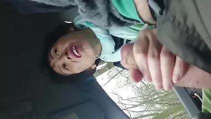 Una giovane cagna fragile cavalca film porno amatoriali completi il suo fidanzato.