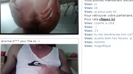 Una studentessa incredibilmente splendida ha video pornografici italiani gratis leccato le palle dell'amico.