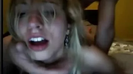 Ragazzi scopano film completi italiani hard una splendida femmina con grandi mungiture.