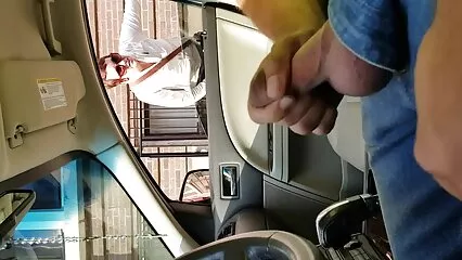 Eccitato e ha iniziato a video hard gratis in lingua italiana guidare il vibratore nel suo splendido culo.