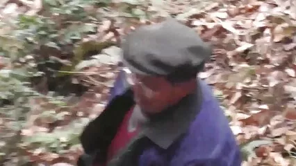 La ragazza si tolse le mutandine e video hard italiani gratuiti decise di spremere la figa.