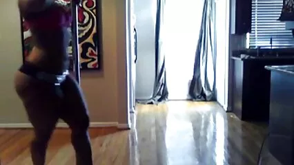 Il sesso straordinario sott'acqua si verifica video hard free italiani nei giovani partner.