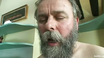 Fraer ha scopato appassionatamente la tenera video hard italiani amatoriali ragazza dagli occhi stretti.