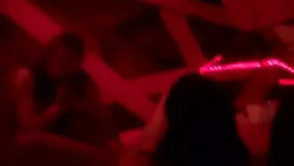 L'impetuoso giovane donna aveva un'erezione decente. video hard casalinghe italiane