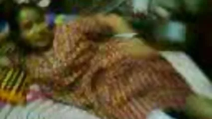 Il vicino pompato ha scopato attivamente la bionda in un visone video amatoriale hard italiani liscio.