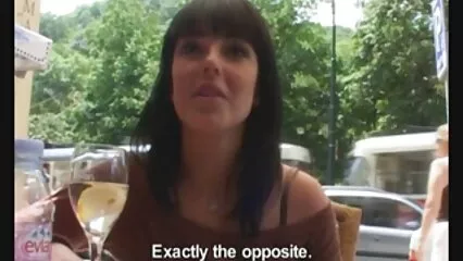 Ha infilato un membro nel culo di video hard amatoriali italiani una bionda insaziabile.