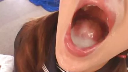 La tettona signora ha lavorato su due film pornografici italiani gratis peni.