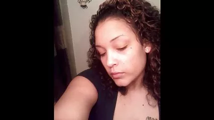 Bionda grassa gioca con il culo della ragazza con attrici italiane scene hard dei dildo.