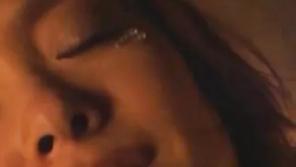 MILF arrapata gode di un grosso cazzo e vuole venire. video hard troie italiane