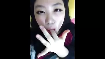 Cagna lussuriosa con gli occhiali si è inserita film hard italiani gratuiti un dildo nel culo.