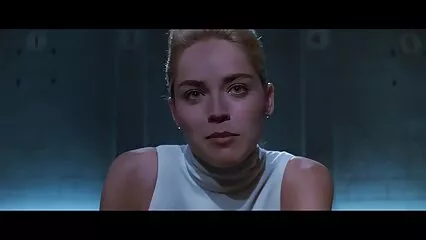 Una bellissima giovane ragazza accarezzò un cazzo video hard casalinghi italiani di gomma.