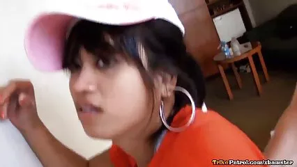 Ha fatto video hard italiani uno stretto buco a un signore calvo.