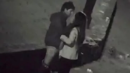 La giovane ragazza ultimi film hard italiani nuda non ha resistito al grosso cazzo.