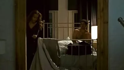 L'uomo con piacere film porno in lingua italiana gratis ha attaccato un enorme cazzo alla ragazza.